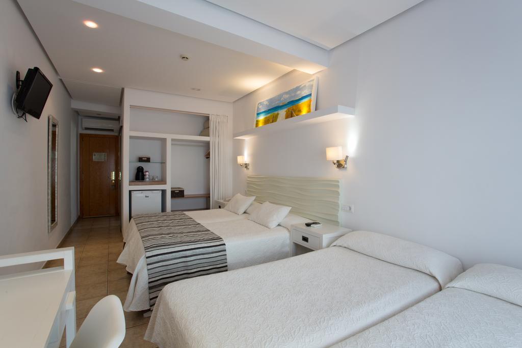Hotel Bahia La Savina  Luaran gambar