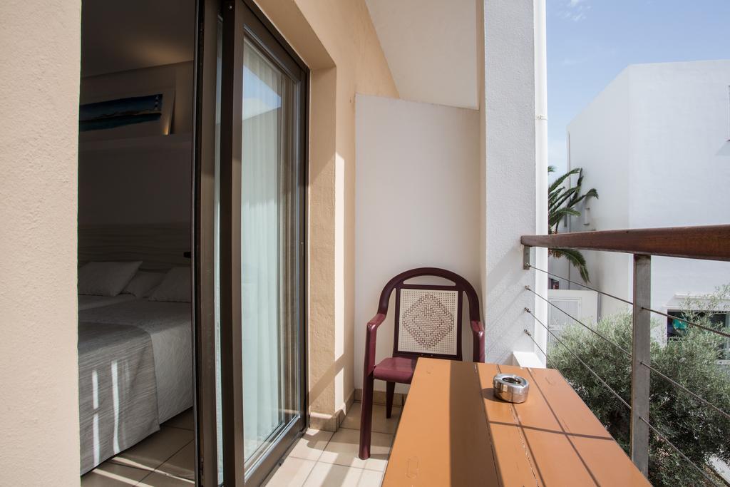 Hotel Bahia La Savina  Luaran gambar