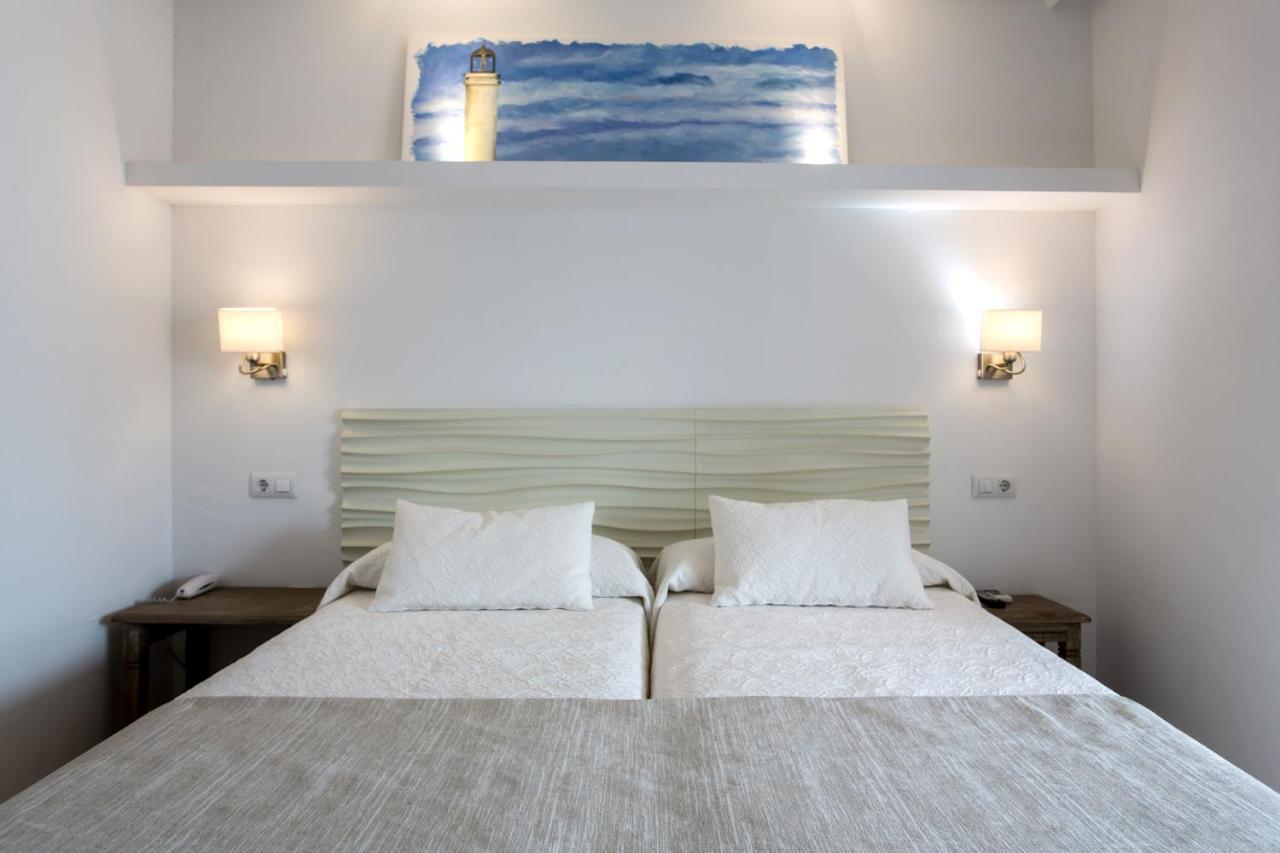 Hotel Bahia La Savina  Luaran gambar